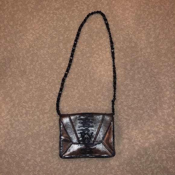 Kelly Wynne Cloud 9 Clutch Metallic Snakeskin - Picture 6 of 9